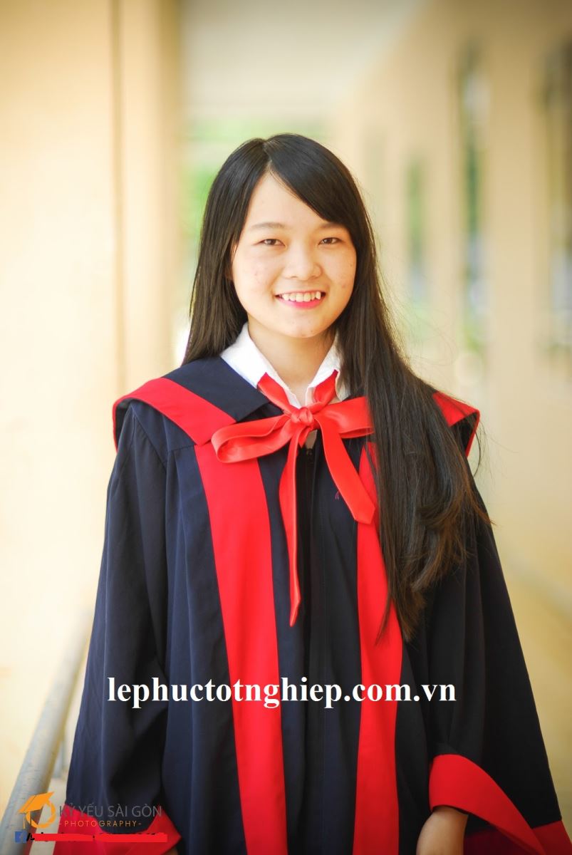 Áo tốt nghiệp trung học cơ sở Tân Phú