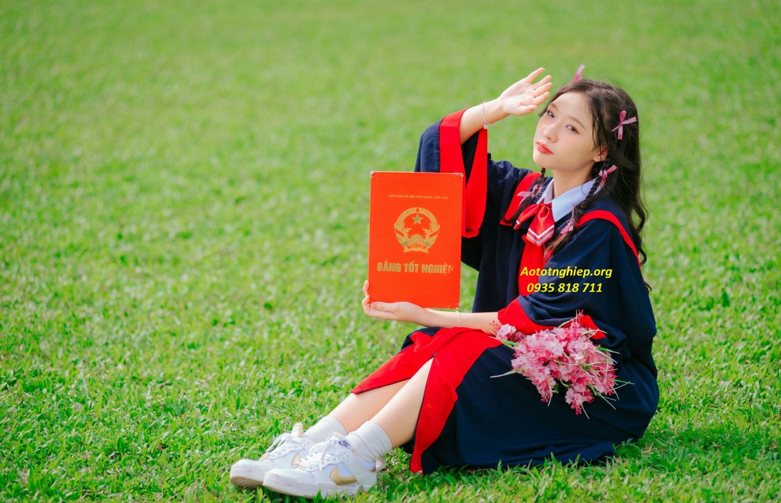 ÁO TỐT NGHIỆP 