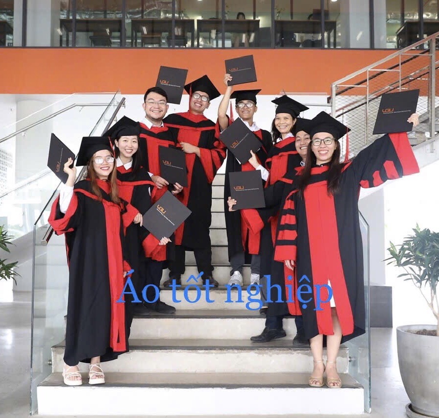 Xưởng may áo Tốt nghiệp Thạc sĩ tiến sĩ