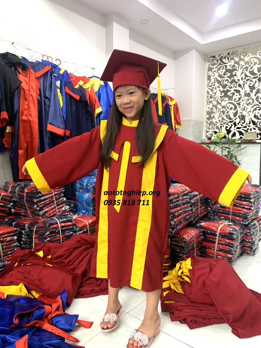 ĐỒNG PHỤC TỐT NGHIỆP HỌC SINH mam non