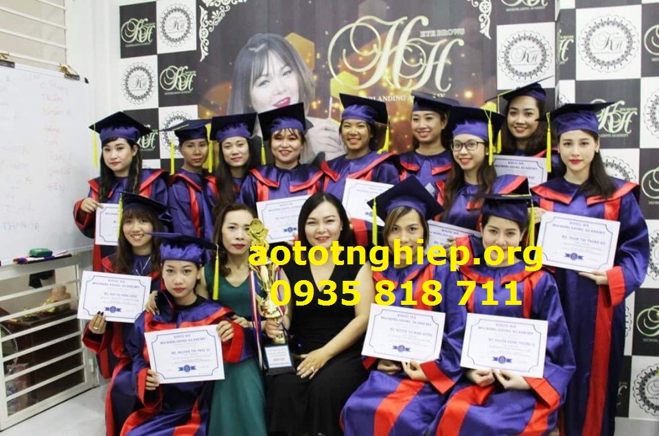 Áo tốt Nghiệp Cử Nhân là gì