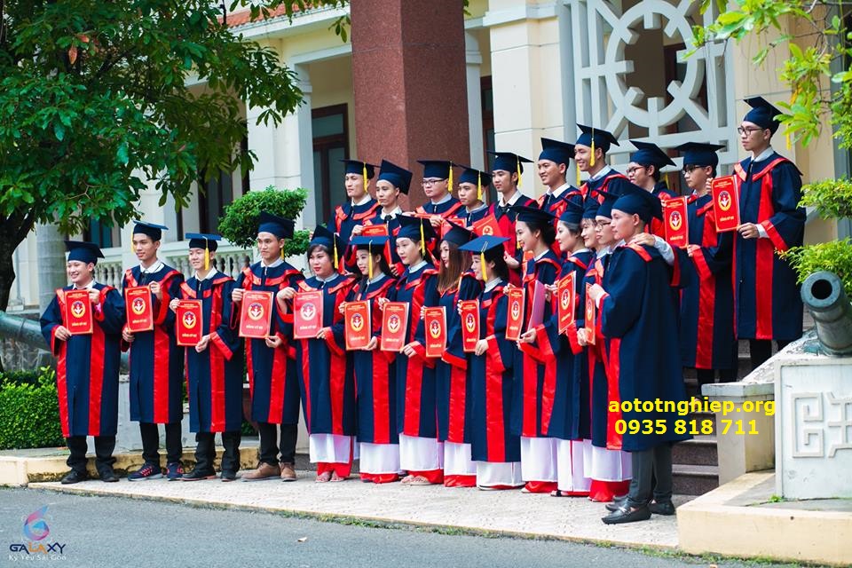 Aó tốt nghiệp cho thuê 06