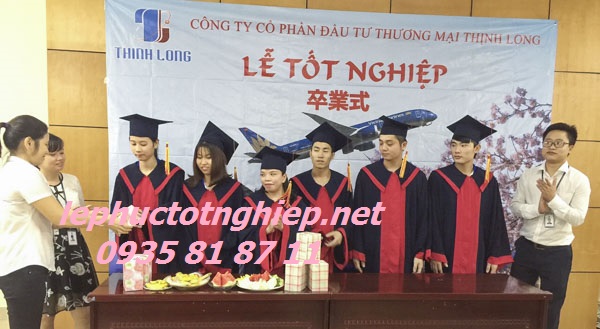 Áo tốt nghiệp mầm non M02
