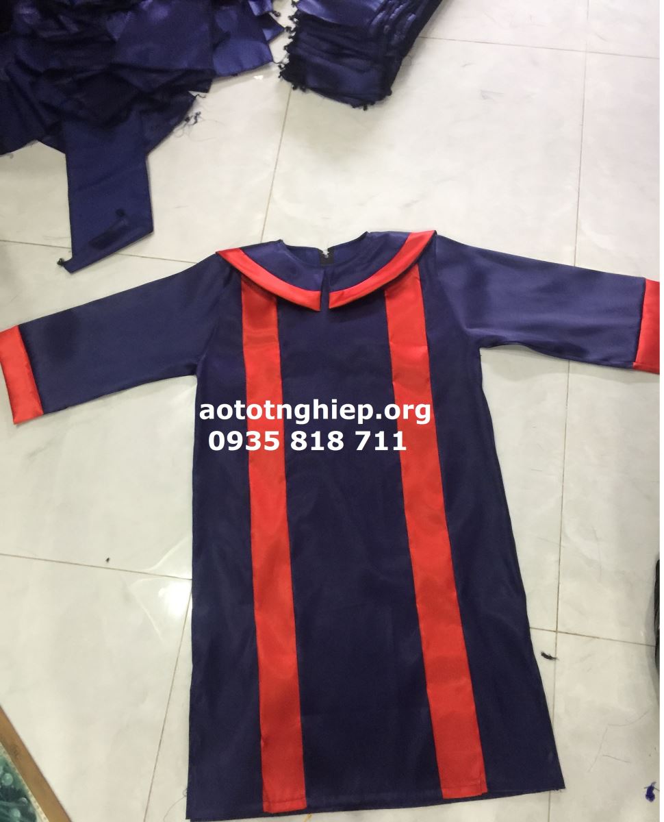 dong phuc tot nghiep mam non