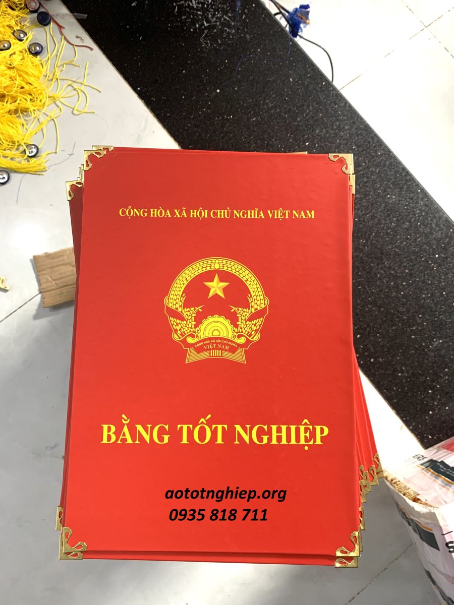 BẰNG TỐT NGHIỆP CHUP HÌNH 