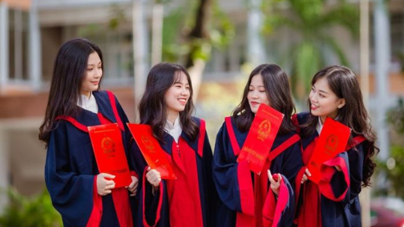 dong phuc tot nghiep 