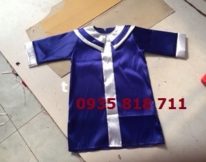 le phuc tot nghiep tieu hoc