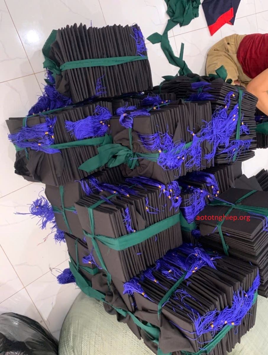 nón tốt nghiệp